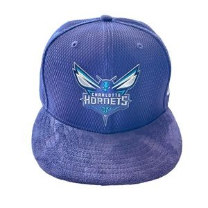 New Era Charlotte Hornets NBA 59Fifty Fitted Hat 7 3/4